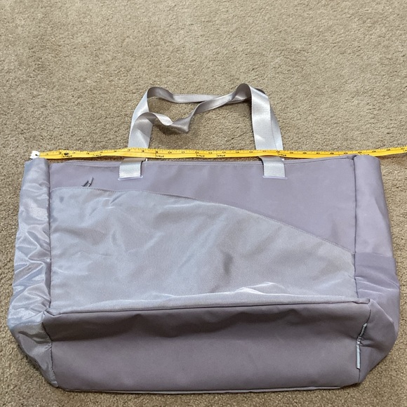 All In Motion mauve gym tote - Picture 3 of 5